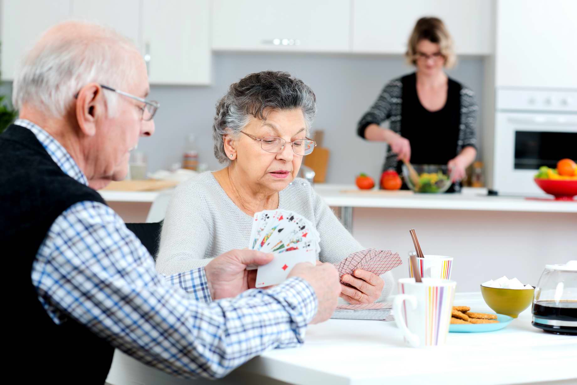 Pflegekräfte bei der Arbeit